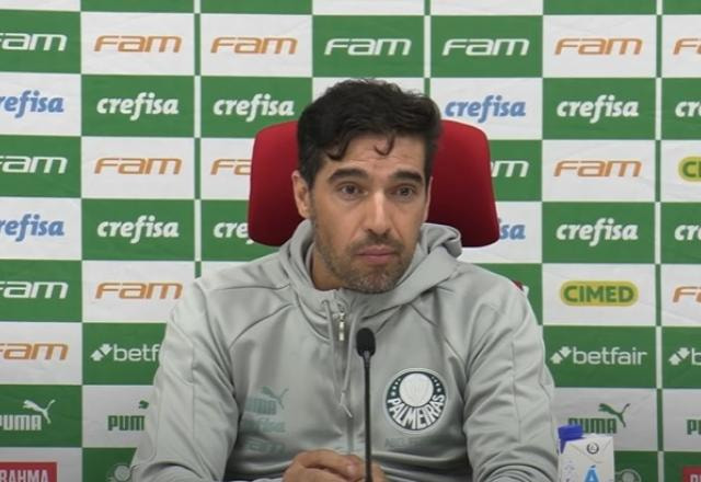 Imagem da noticia Palmeiras: Abel lamenta derrota e diz que pênalti foi determinante para virada