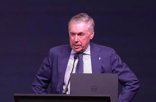 Ancelotti explica ausências e manda recado à torcida: "Ideia focada no coletivo"