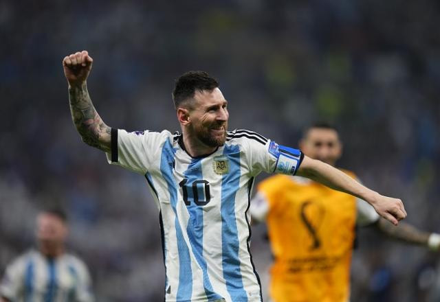 Imagem da noticia Argentina bate França nos pênaltis e é campeã da Copa do Mundo