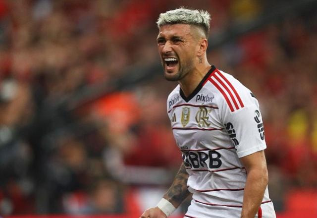 Imagem da noticia Arrascaeta evolui em recuperação e pode jogar final da Copa do Brasil