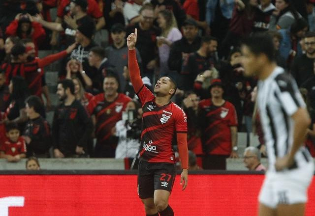 Imagem da noticia Libertad x Athletico-PR: onde assistir, escalações e desfalques
