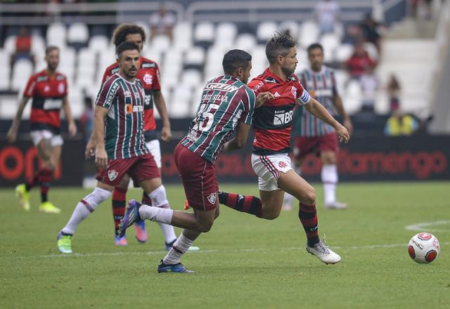 Imagem da noticia Flamengo x Fluminense: prováveis escalações, desfalques e arbitragem