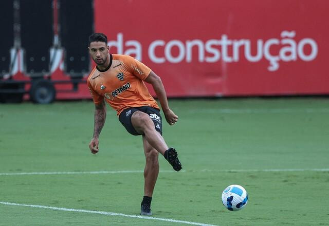 Imagem da noticia Nathan reconhece problemas defensivos e pede ajustes no Atlético-MG