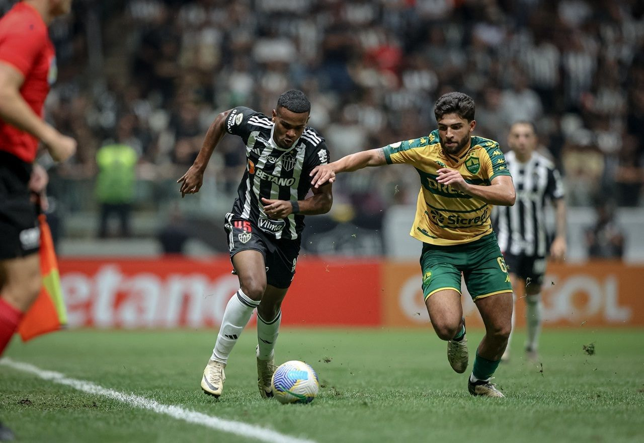 Imagem da noticia Atlético-MG e Cuiabá empatam em jogo marcado por dois pênaltis