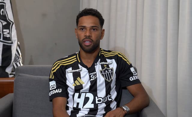 Reforço do Atlético, Renan Lodi prevê evolução com Sampaoli Reforço do Atlético, Renan Lodi prevê evolução com Sampaoli