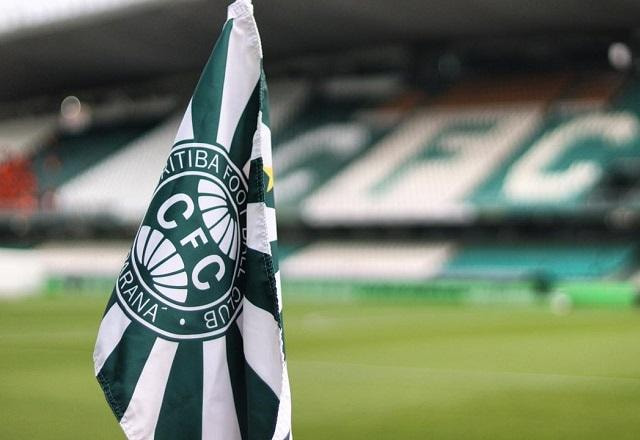 Imagem da noticia Coritiba concretiza venda de 90% da SAF por R$ 1,1 bilhão