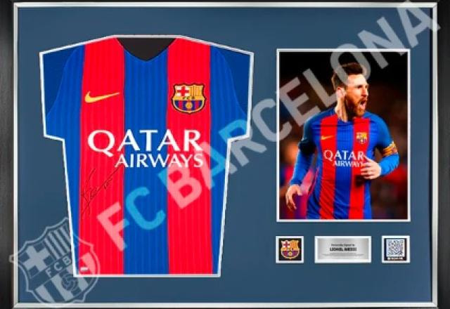Imagem da noticia Com demolição do Camp Nou, Barcelona vende camisa de Messi por R$ 16 mil