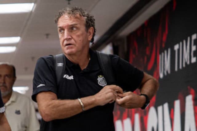 Santos recebe Atlético em duelo com reencontros de Cuca e Rony Santos recebe Atlético em duelo com reencontros de Cuca e Rony