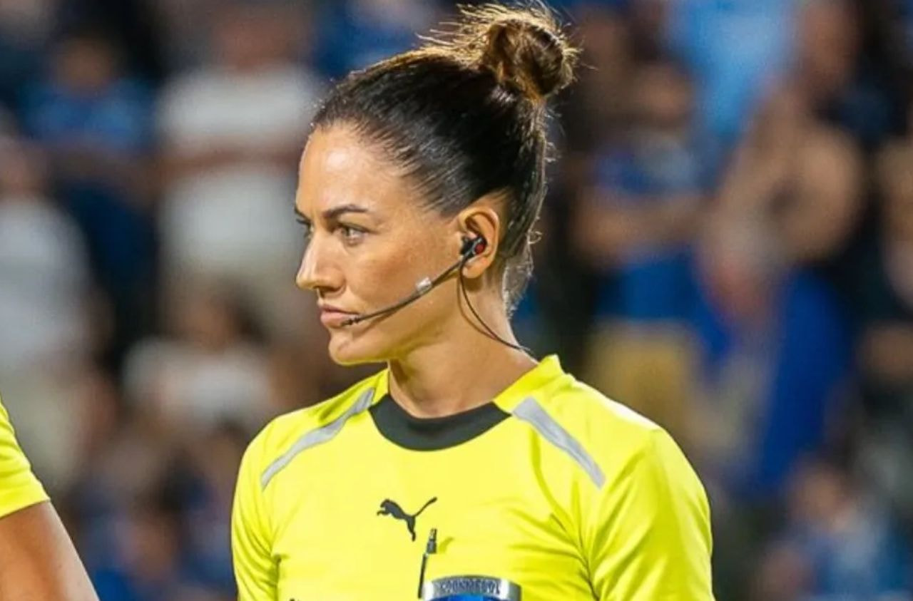 Imagem da noticia Daiane Muniz apita Palmeiras x São Paulo pela semifinal do Paulistão