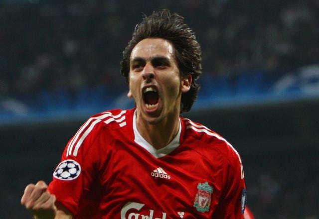 Imagem da noticia Sobrinho de ex-Liverpool mata três membros do Hamas para salvar família