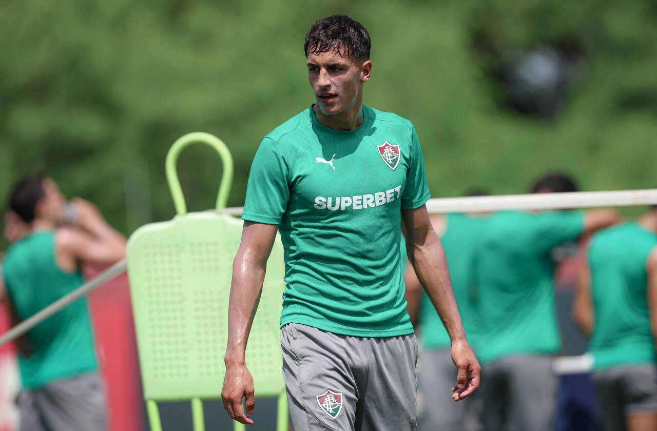 Imagem da noticia Bernal evolui e se aproxima de retorno ao Fluminense