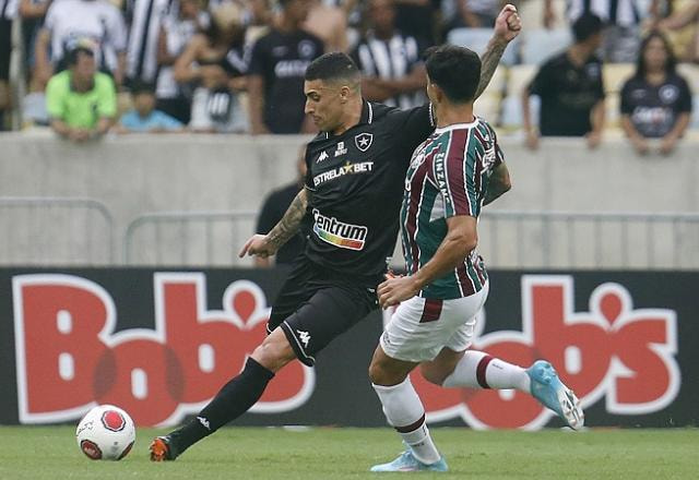 Imagem da noticia Fluminense perde do Botafogo, mas vai à final do Carioca contra o Flamengo