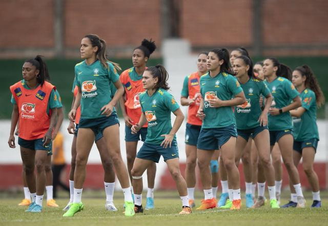 Imagem da noticia Brasil x Argentina: onde assistir e escalações do duelo da Copa América Feminina