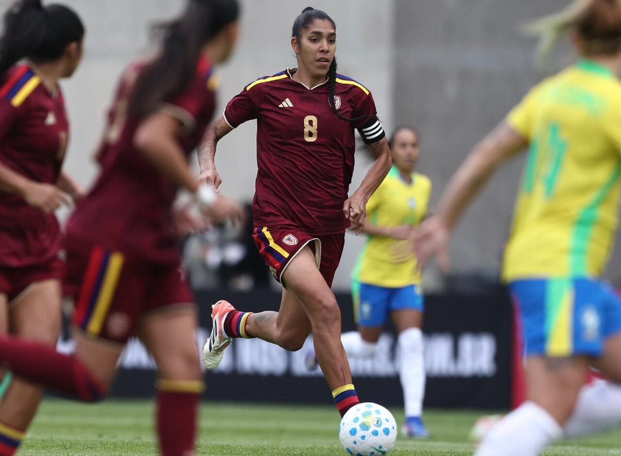 Imagem da noticia Brasil perde para a Venezuela em amistoso no México