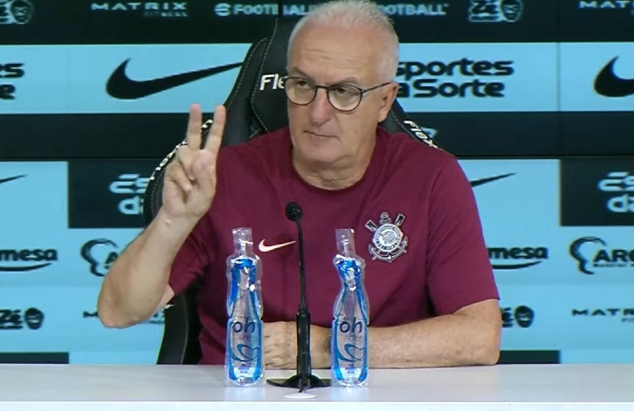 Imagem da noticia Dorival admite decepção com campanha e cobra elenco forte: "2026 será traiçoeiro"