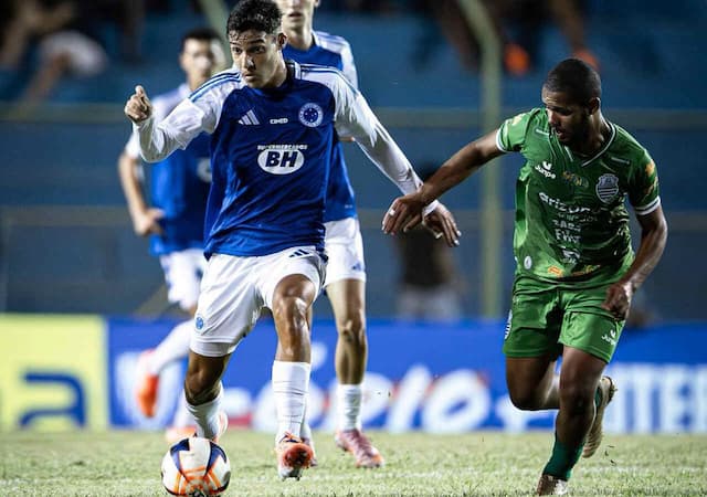 Cruzeiro venceu o Meia Noite e avança para a terceira fase da Copinha Cruzeiro venceu o Meia Noite e avança para a terceira fase da Copinha