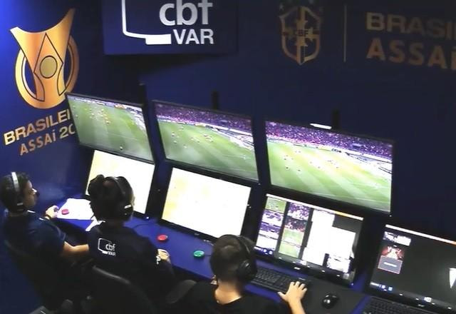 Imagem da noticia Inter x Flamengo: CBF diz que possível pênalti em Gabigol deveria ser revisado
