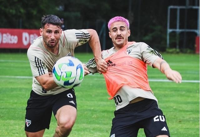 Imagem da noticia Jogador do São Paulo revela ameaças após pintar cabelo de rosa