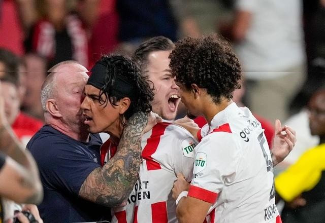 Imagem da noticia PSV tenta voltar à fase de grupo da Champions League após três anos