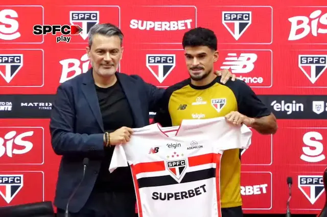 Cauly é apresentado e explica escolha pelo São Paulo: ''Não pensei duas vezes'' Cauly é apresentado e explica escolha pelo São Paulo: ''Não pensei duas vezes''