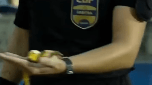 Imagem da noticia STJD pune Internacional por ato de racismo no Brasileirão Feminino