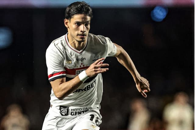 São Paulo pode perder dupla para duelo contra o Internacional São Paulo pode perder dupla para duelo contra o Internacional