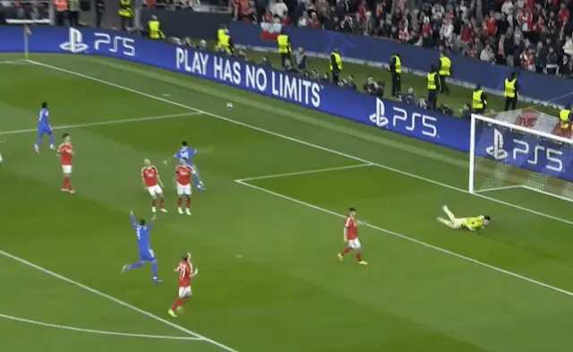 GOLAÇO! Vini Jr. marca e deixa o Real Madrid em vantagem na Champions GOLAÇO! Vini Jr. marca e deixa o Real Madrid em vantagem na Champions