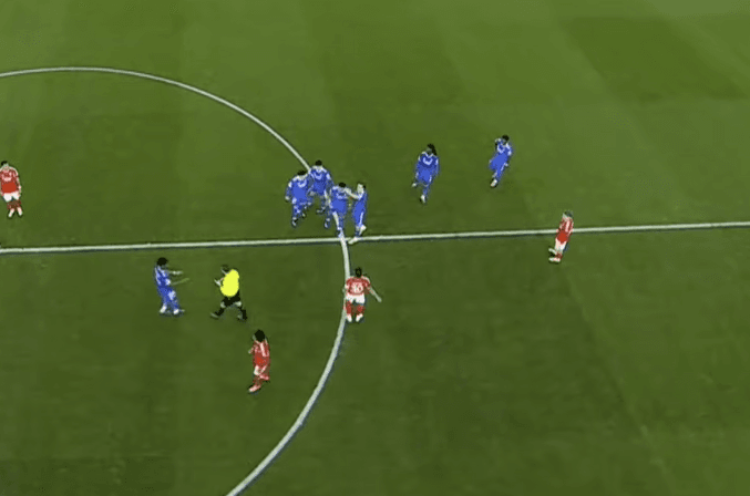 Benfica x Real Madrid é paralisado após acusação de racismo contra Vini Jr.