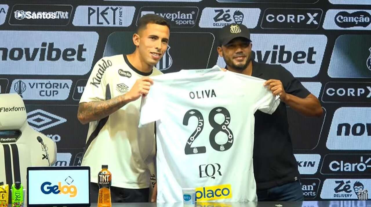 Imagem da noticia Christian Oliva é apresentado pelo Santos e destaca orgulho pelo clube