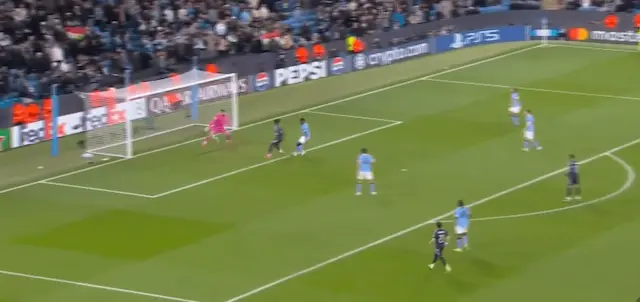 Gol do Real! Vini Jr marca o segundo contra o City Gol do Real! Vini Jr marca o segundo contra o City