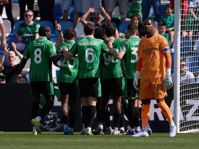 Milan perde para o Sassuolo e dá adeus de vez ao título italiano Milan perde para o Sassuolo e dá adeus de vez ao título italiano