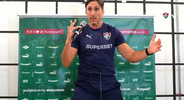 Zubeldía critica arbitragem após empate do Fluminense Zubeldía critica arbitragem após empate do Fluminense