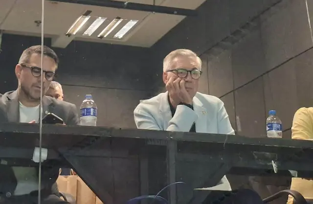 Ancelotti vai ao Maracanã e observa clássico entre Fluminense e Botafogo Ancelotti vai ao Maracanã e observa clássico entre Fluminense e Botafogo