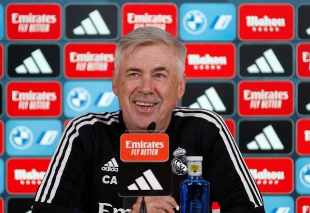 Imagem da noticia "Rodrygo e Vini Jr têm que jogar juntos", diz Ancelotti sobre briga por posição