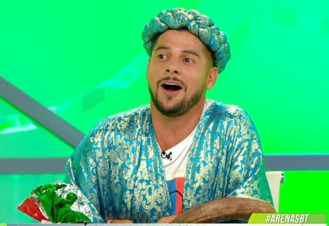 Imagem da noticia "E aí, CBF, não está vendo o trabalho do Diniz?", questiona Cicinho