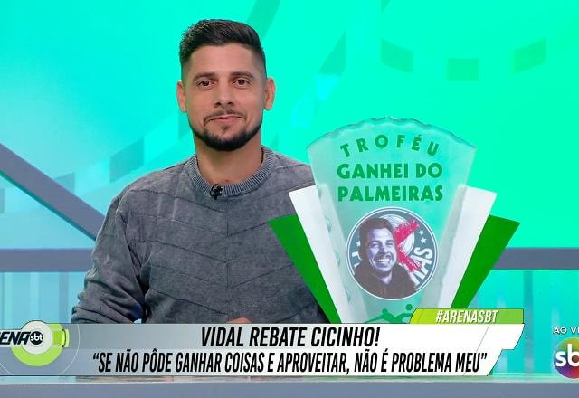 Imagem da noticia "O choro é livre. Passamos o carro no Palmeiras", diz Cicinho