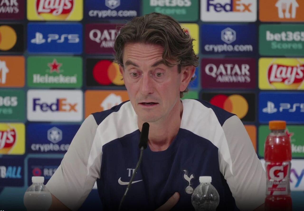 Imagem da noticia Ameaçado de rebaixamento, Tottenham demite treinador após nova derrota