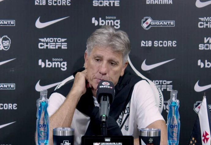 Imagem da noticia Renato Gaúcho comemora reação do Vasco em empate contra o Flamengo
