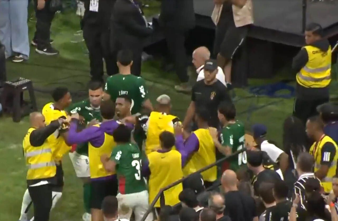 Imagem da noticia TJD-SP denuncia Abel Ferreira e Luighi por confusão em Palmeiras x Corinthians