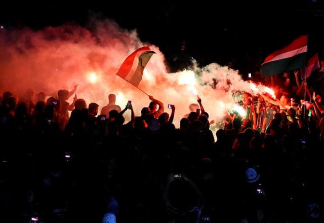 Imagem da noticia Conmebol abre processo disciplinar contra Fluminense por incidentes na Libertadores