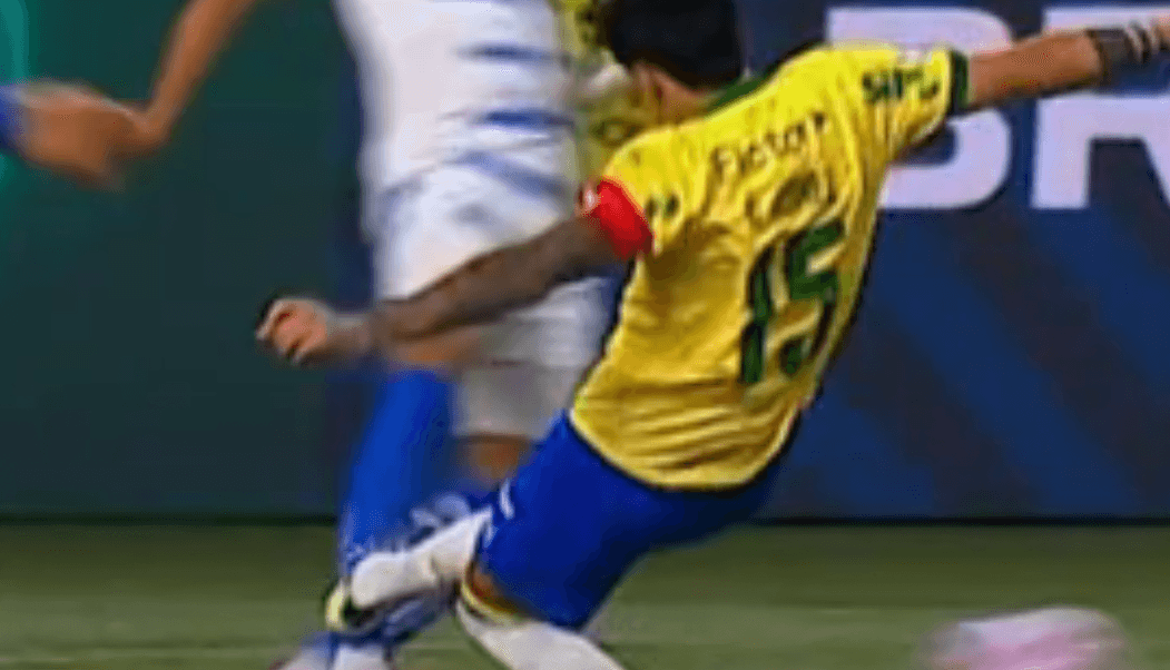 Imagem da noticia Nadine Basttos aponta erro de arbitragem em Palmeiras x Cruzeiro