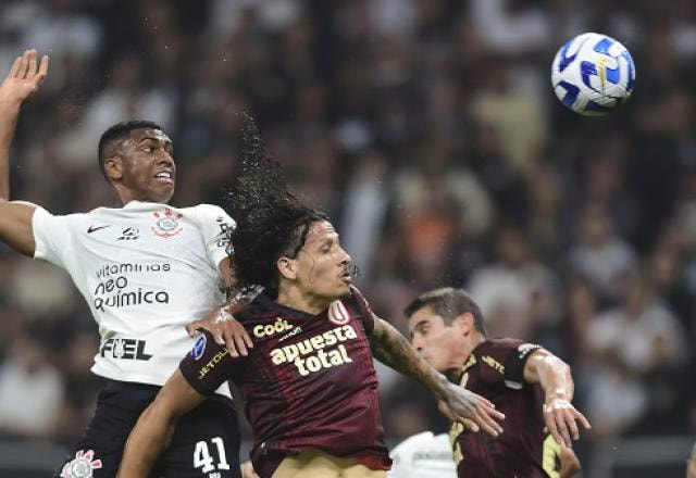 Imagem da noticia Corinthians vence Universitario e tem vantagem nos playoffs da Sul-Americana