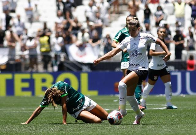 Imagem da noticia Corinthians goleia Palmeiras por 8 a 0 e vai à final do Paulista feminino