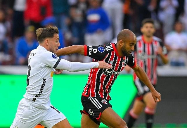 Imagem da noticia Corinthians em vantagem e São Paulo derrotado: veja os resultados da Sul-Americana