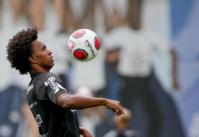 Imagem da noticia Corinthians: esposa de Willian rebate torcedores e relata ameaças