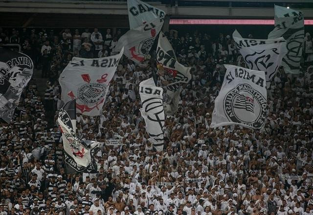 Imagem da noticia Corinthians vai promover treino aberto antes de final da Copa do Brasil