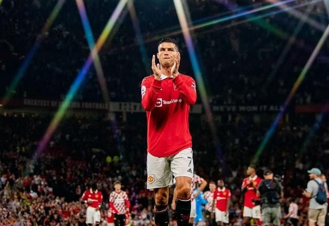 Imagem da noticia Manchester United anuncia rescisão do contrato de Cristiano Ronaldo