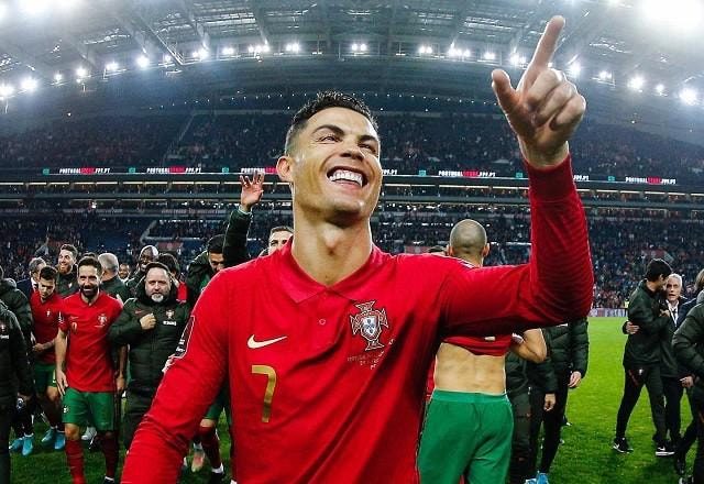 Imagem da noticia Fim de carreira? Cristiano Ronaldo garante: "Quero estar na Euro 2024"