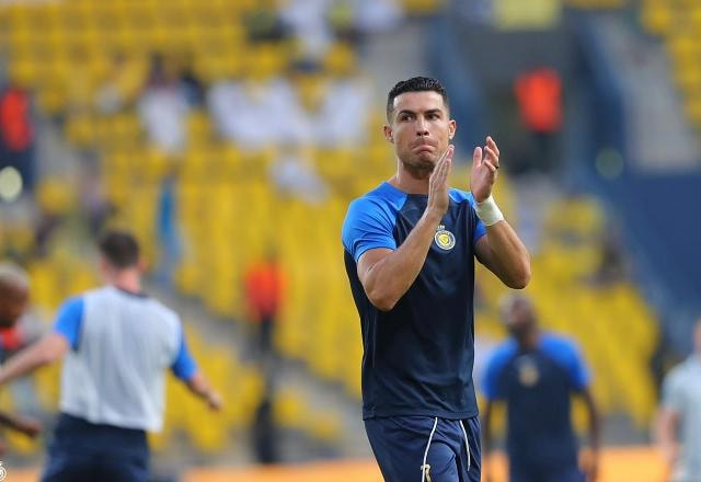 Imagem da noticia Cristiano Ronaldo reage a publicação sobre Messi e agita redes sociais