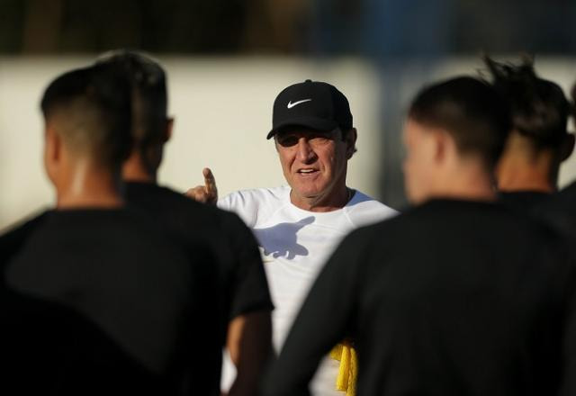 Imagem da noticia Cuca deixa o comando técnico do Corinthians após dois jogos